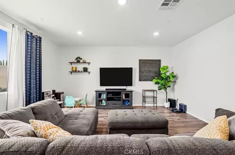Living - 9689 Scioscia St, Riverside, CA 92503 photo 1 of 3