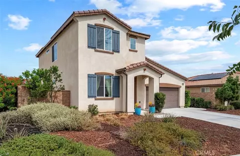 Exterior - 9689 Scioscia St, Riverside, CA 92503 photo 9 of 10