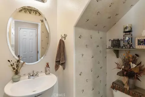Bath - 15727 Virginia, Fontana, CA 92336 photo 1 of 3