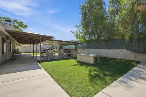 Exterior - 19910 Heavern Ct, Perris, CA 92570 photo 8 of 15