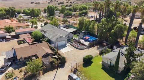 View/Area - 19910 Heavern Ct, Perris, CA 92570 photo 3 of 3
