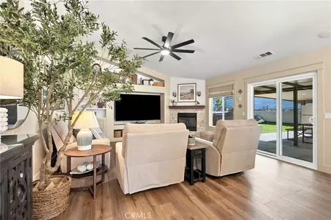 Living - 19910 Heavern Ct, Perris, CA 92570 photo 7 of 8