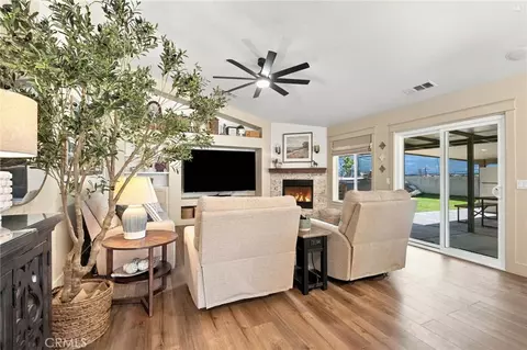 Living - 19910 Heavern Ct, Perris, CA 92570 photo 6 of 8