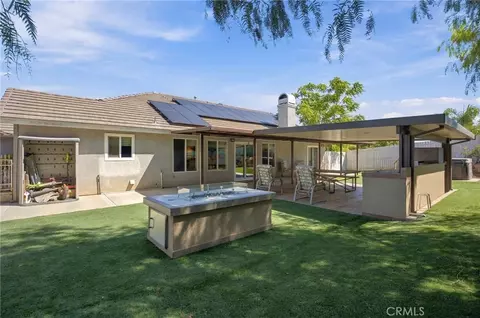 Exterior - 19910 Heavern Ct, Perris, CA 92570 photo 12 of 15