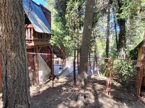 Exterior - 24812 Lake Gregory, Crestline, CA 92325 photo 10 of 16