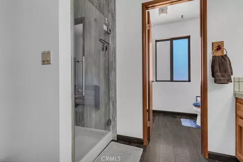 Bath - 6319 Westview, Riverside, CA 92506 photo 1 of 4