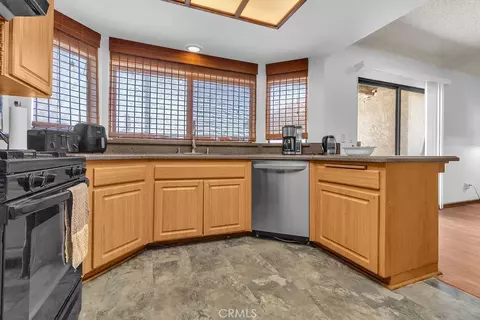 Kitchen - 6319 Westview, Riverside, CA 92506 photo 2 of 2