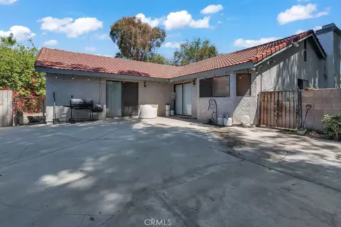 Exterior - 6319 Westview, Riverside, CA 92506 photo 4 of 5