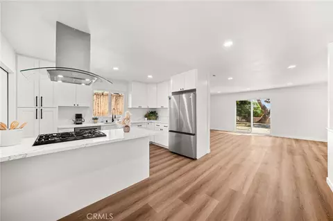 Kitchen - 10021 Diamond Head, Riverside, CA 92503 photo 1 of 4