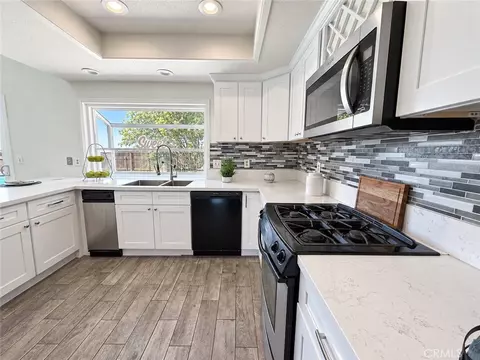 Kitchen - 6257 Danbrook, Riverside, CA 92506 photo 1 of 6