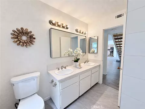 Bath - 6257 Danbrook, Riverside, CA 92506 photo 1 of 8