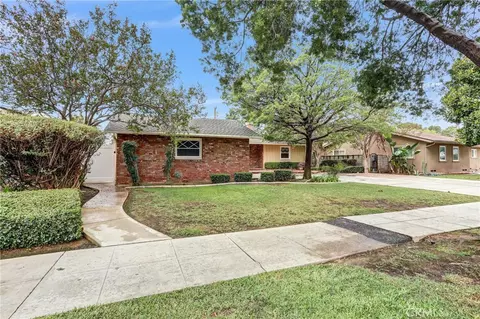 Exterior - 4450 Beechwood, Riverside, CA 92506 photo 3 of 10