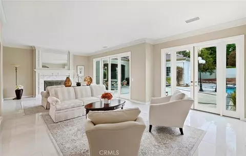 Living - 6939 Orozco Dr, Riverside, CA 92506 photo 2 of 8
