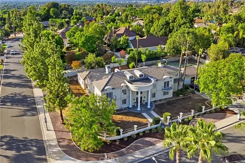 View/Area - 6939 Orozco Dr, Riverside, CA 92506 photo 1 of 3