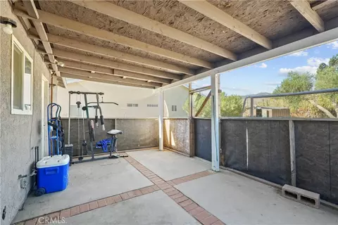 Exterior - 14725 Manzanillo, Cabazon, CA 92230 photo 4 of 9
