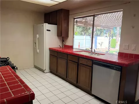 Kitchen - 6631 Wintertree Dr, Riverside, CA 92506 photo 2 of 2