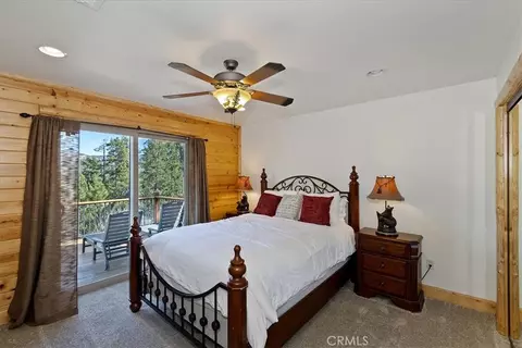 Bedroom - 42324 Eagle Ridge Rd, Big Bear Lake, CA 92315 photo 7 of 10