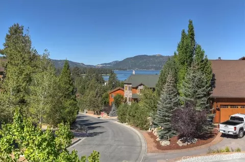View/Area - 42324 Eagle Ridge Rd, Big Bear Lake, CA 92315 photo 1 of 4