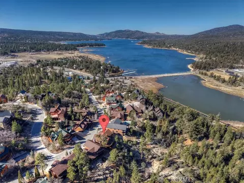 View/Area - 42324 Eagle Ridge Rd, Big Bear Lake, CA 92315 photo 4 of 4