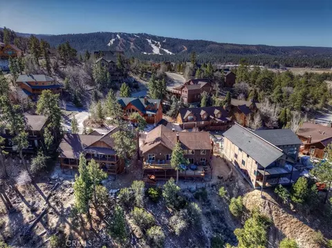 View/Area - 42324 Eagle Ridge Rd, Big Bear Lake, CA 92315 photo 3 of 4