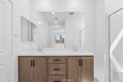 Entry Way - 1565 Winding Sun Dr, Beaumont, CA 92223 photo 5 of 6