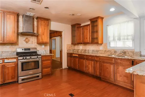 Kitchen - 3485 Harding, Riverside, CA 92506 photo 2 of 2