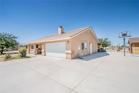 Exterior - 11940 Pacific, Phelan, CA 92371 photo 5 of 6
