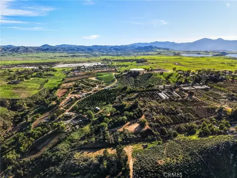 View/Area - 17575 Wicker, Riverside, CA 92504 photo 22 of 24