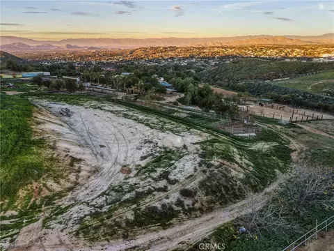 View/Area - 17575 Wicker, Riverside, CA 92504 photo 11 of 24