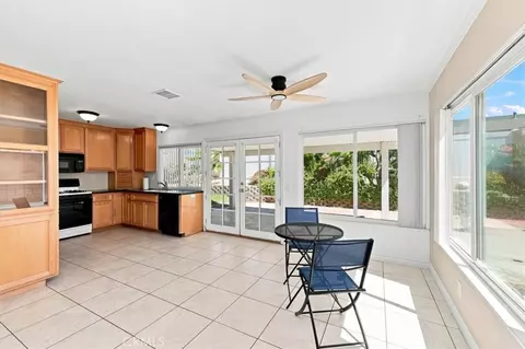 Kitchen - 2877 Sulky Ct, Riverside, CA 92504 photo 3 of 5