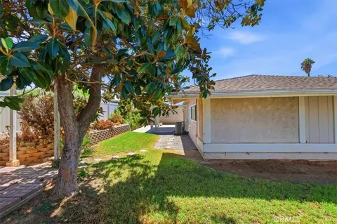 Exterior - 2877 Sulky Ct, Riverside, CA 92504 photo 9 of 10