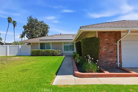 Exterior - 2877 Sulky Ct, Riverside, CA 92504 photo 2 of 10