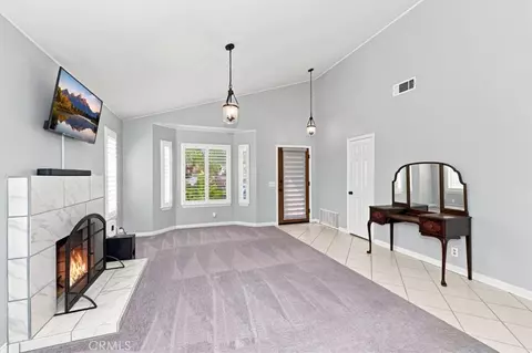 Living - 14464 Harvey, Riverside, CA 92503 photo 3 of 5