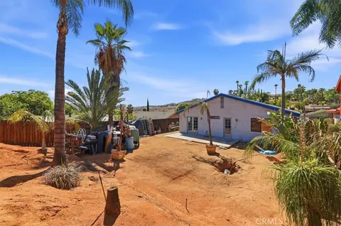 Exterior - 14464 Harvey, Riverside, CA 92503 photo 11 of 13