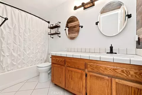 Bath - 14464 Harvey, Riverside, CA 92503 photo 1 of 3