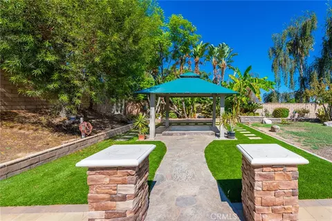 Exterior - 11912 Abington St, Riverside, CA 92503 photo 16 of 19