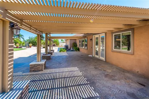 Exterior - 11912 Abington St, Riverside, CA 92503 photo 9 of 19