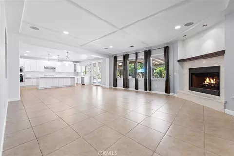 Living - 11912 Abington St, Riverside, CA 92503 photo 5 of 10