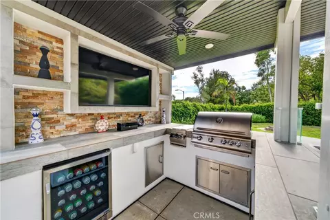 Kitchen - 10302 Carrari, Rancho Cucamonga, CA 91737 photo 6 of 7