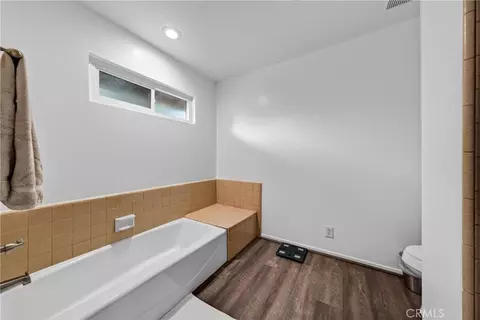 Bath - 10302 Carrari, Rancho Cucamonga, CA 91737 photo 2 of 5
