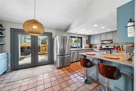 Kitchen - 4535 Albion Dr, Riverside, CA 92503 photo 1 of 8