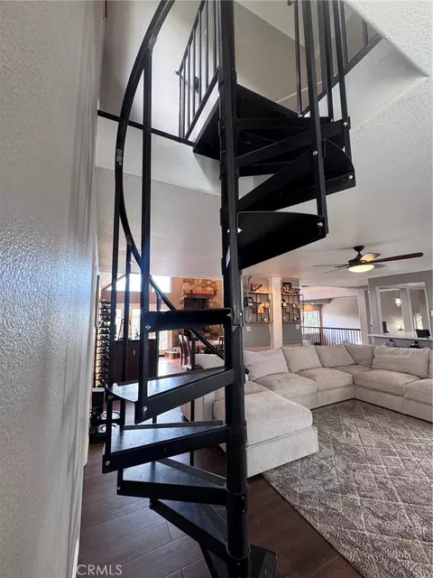Living - 5260 Desert View Ln, Wrightwood, CA 92397 photo 5 of 5