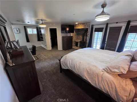 Bedroom - 5260 Desert View Ln, Wrightwood, CA 92397 photo 8 of 9