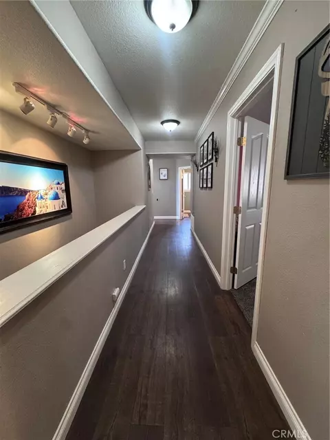 Entry Way - 5260 Desert View Ln, Wrightwood, CA 92397 photo 5 of 6