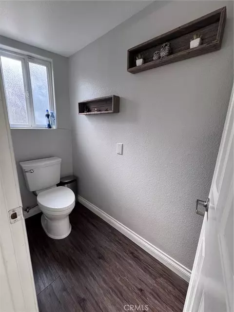 Bath - 5260 Desert View Ln, Wrightwood, CA 92397 photo 9 of 9