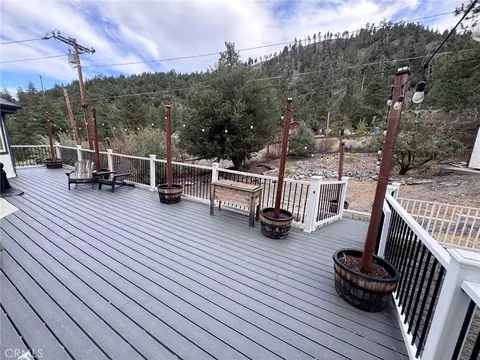 Exterior - 5260 Desert View Ln, Wrightwood, CA 92397 photo 8 of 13