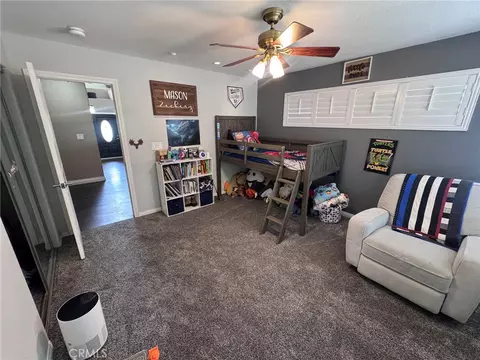 Bedroom - 5260 Desert View Ln, Wrightwood, CA 92397 photo 2 of 9