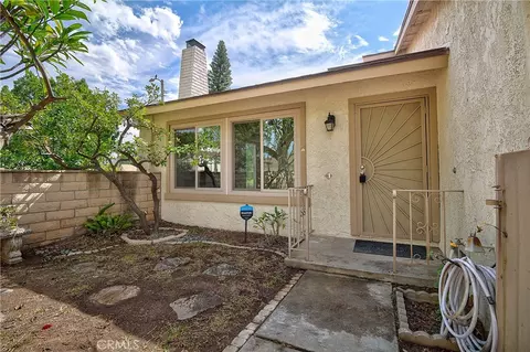 Exterior - 6624 Banyan, Riverside, CA 92506 photo 6 of 16