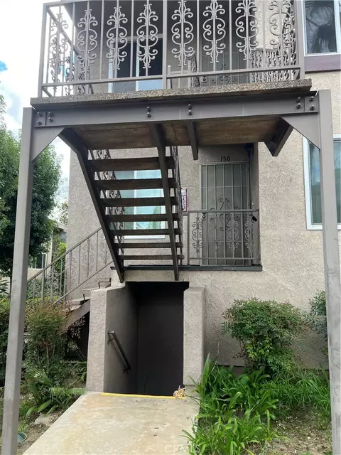 5484 Dobbs St #130, Los Angeles, CA 90032