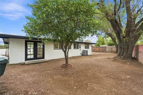 Exterior - 663 E Margarita, Rialto, CA 92376 photo 5 of 9
